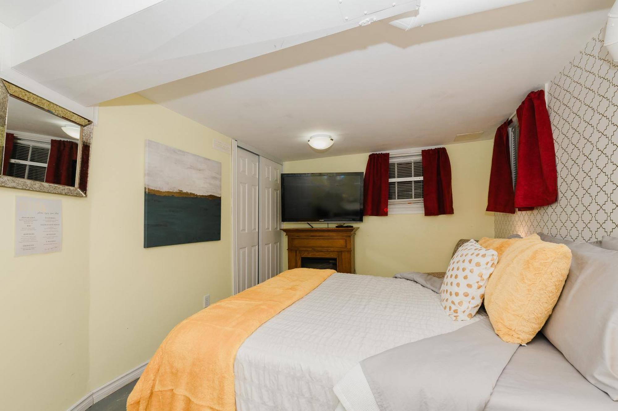 Quaint & Cozy Accommodation Edmonton Ngoại thất bức ảnh