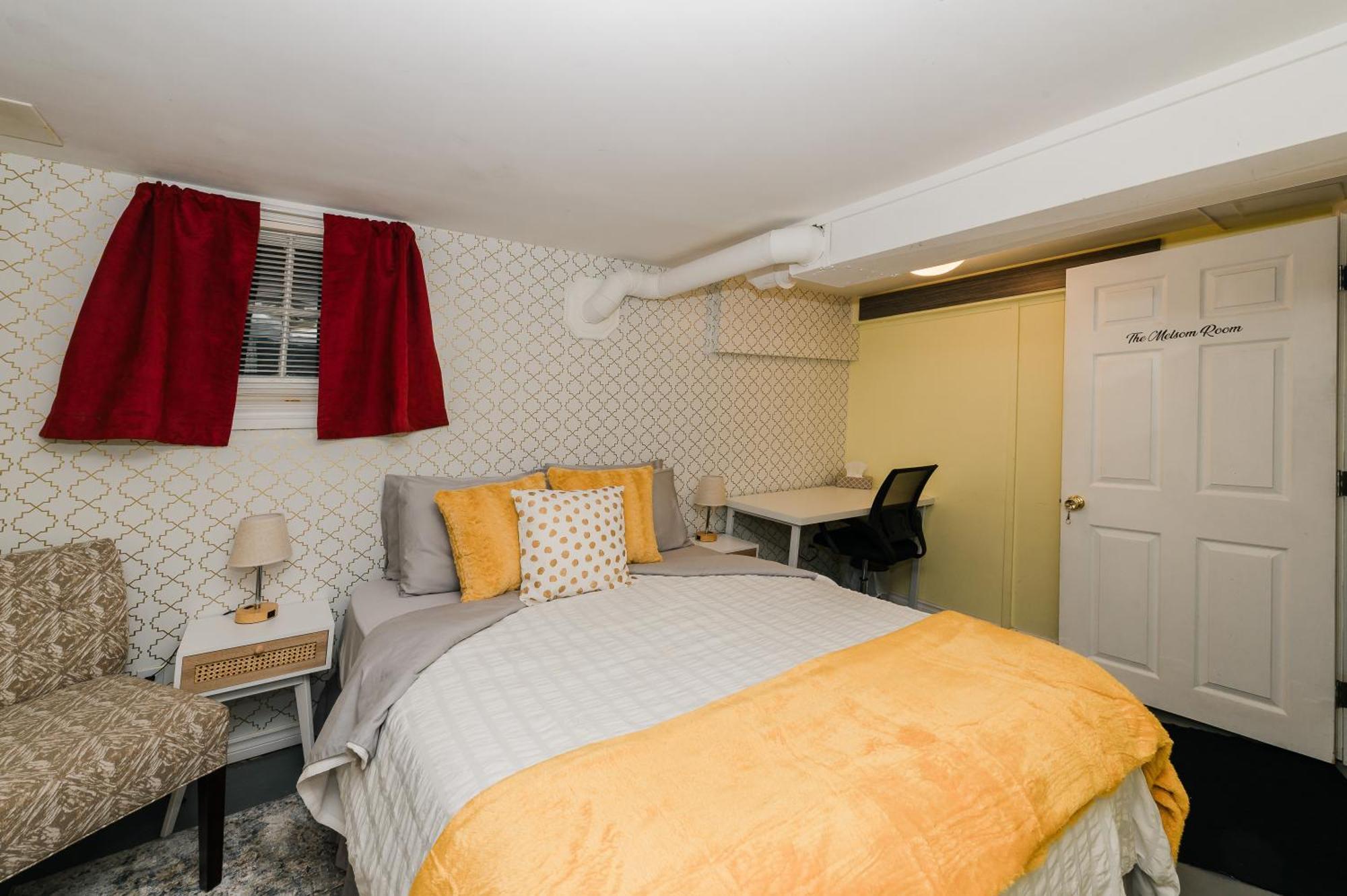 Quaint & Cozy Accommodation Edmonton Ngoại thất bức ảnh
