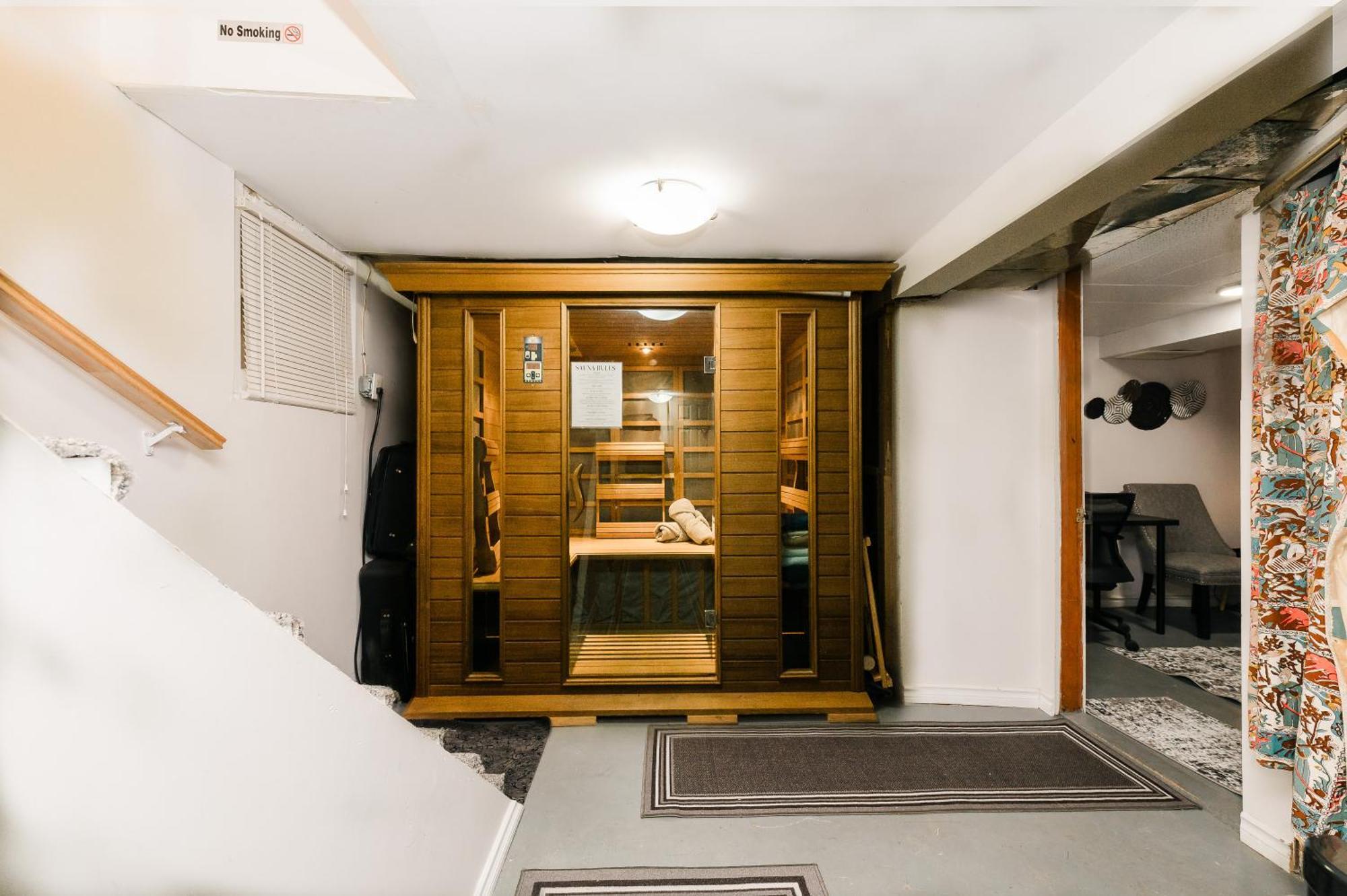 Quaint & Cozy Accommodation Edmonton Ngoại thất bức ảnh